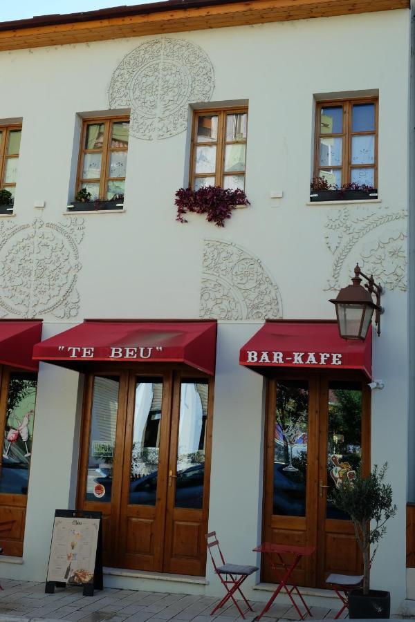 Tebeu Coffe And Bar Bed & Breakfast Avlonya Dış mekan fotoğraf