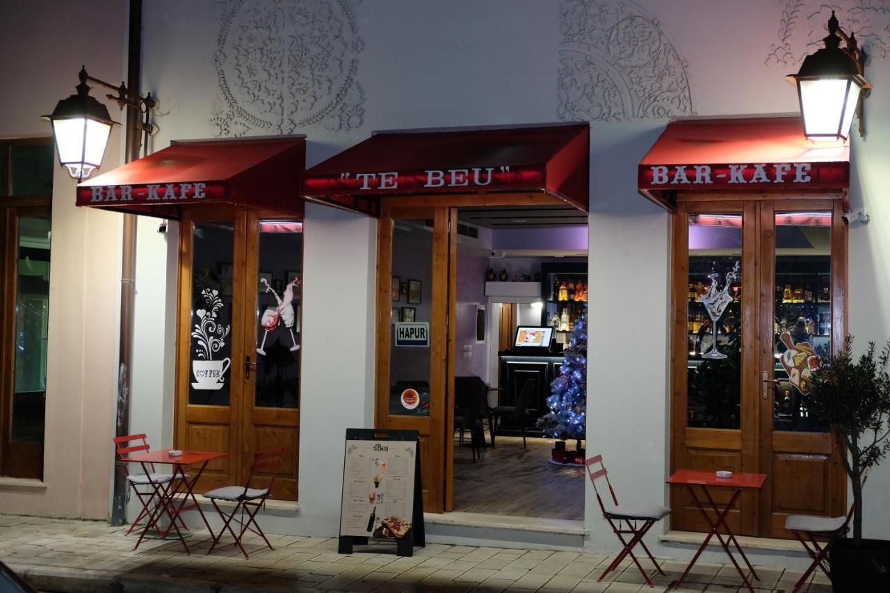 Tebeu Coffe And Bar Bed & Breakfast Avlonya Dış mekan fotoğraf